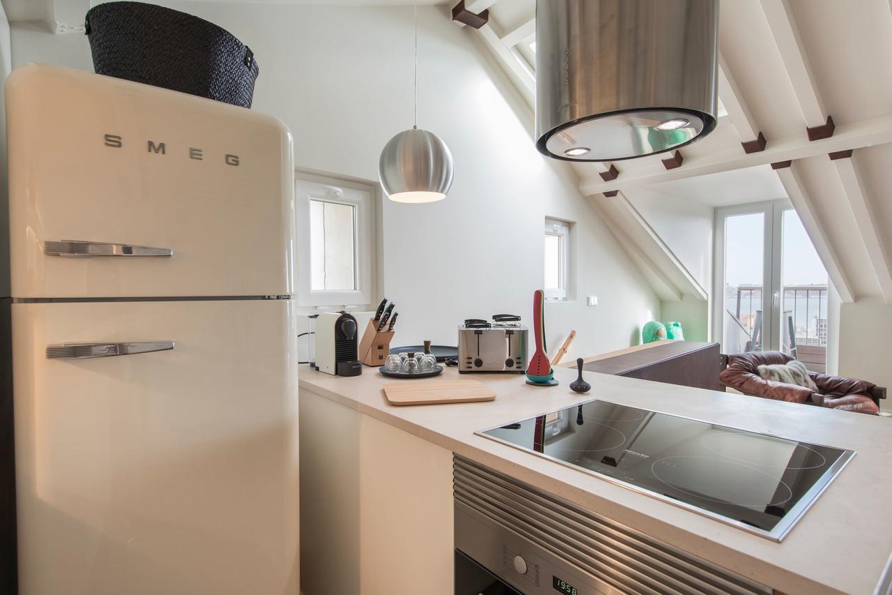 Lovelystay - Stunning Penthouse With The Best Views Lisboa Extérieur photo