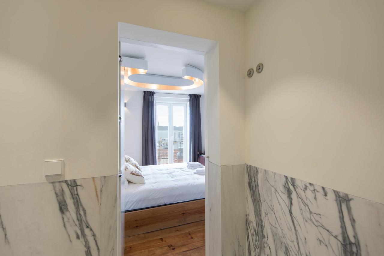 Lovelystay - Stunning Penthouse With The Best Views Lisboa Extérieur photo